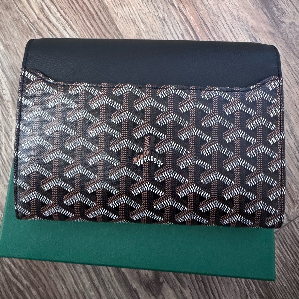 Authentic Goyard Black Chypre WOC - Picture 15 of 16